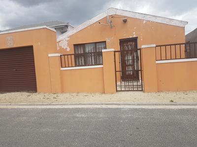 House For Sale in Khayelitsha, Khayelitsha