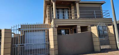 House For Sale in Philippi East, Philippi