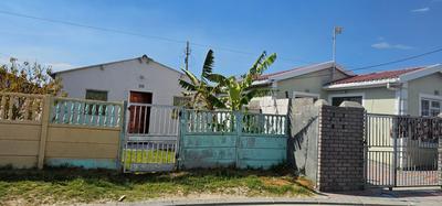 House For Sale in Khaya, Khayelitsha