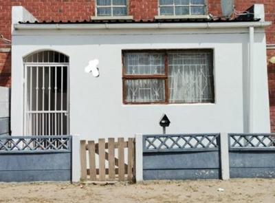Duplex For Sale in Mitchells Plain Central, Mitchells Plain